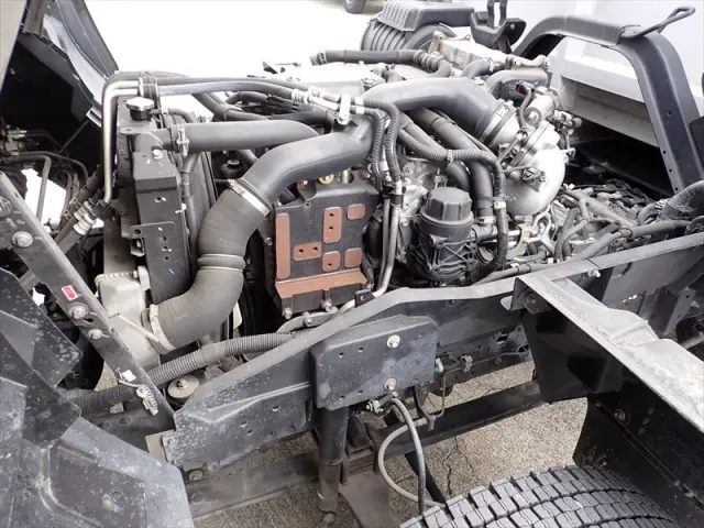 いすゞ フォワード 2RG-FRR90S2(2WD)の写真40