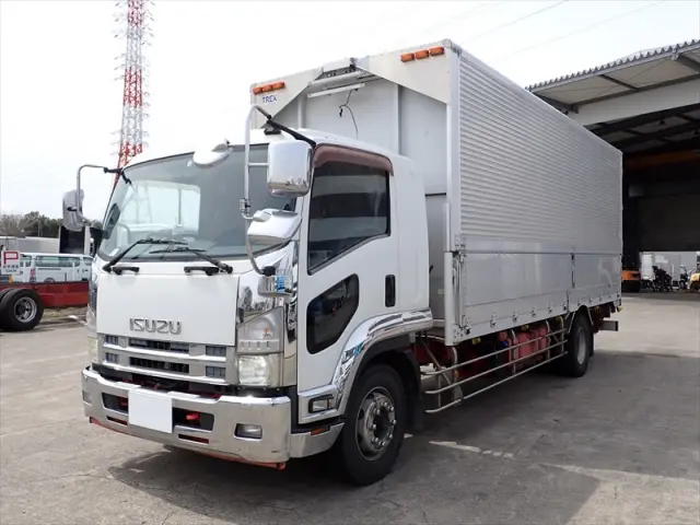 いすゞ フォワード LKG-FTR34S2の写真1