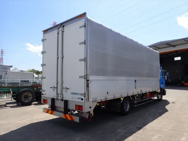 いすゞ フォワード 2RG-FRR90T2(2WD)の写真2