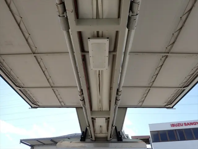 いすゞ フォワード 2RG-FRR90T2(2WD)の写真13