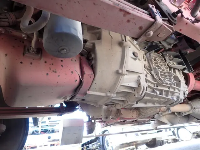 いすゞ フォワード 2RG-FRR90T2(2WD)の写真33