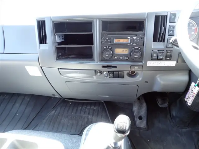 いすゞ フォワード 2RG-FRR90T2(2WD)の写真41