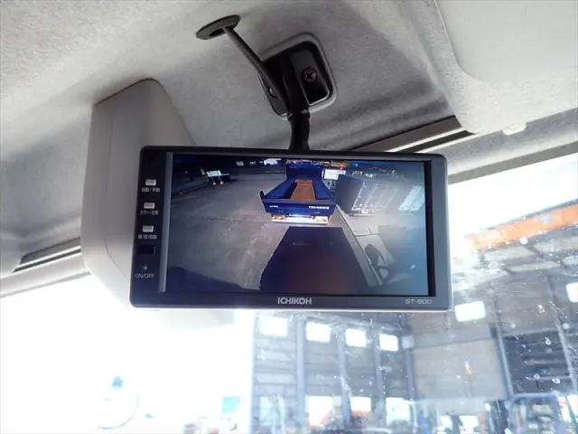 いすゞ フォワード 2RG-FRR90T2(2WD)の写真45