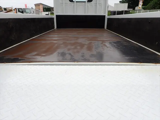 いすゞ エルフ TKG-NJR85AN(2WD)の写真12