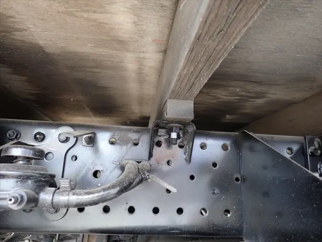 いすゞ エルフ TKG-NJR85AN(2WD)の写真16