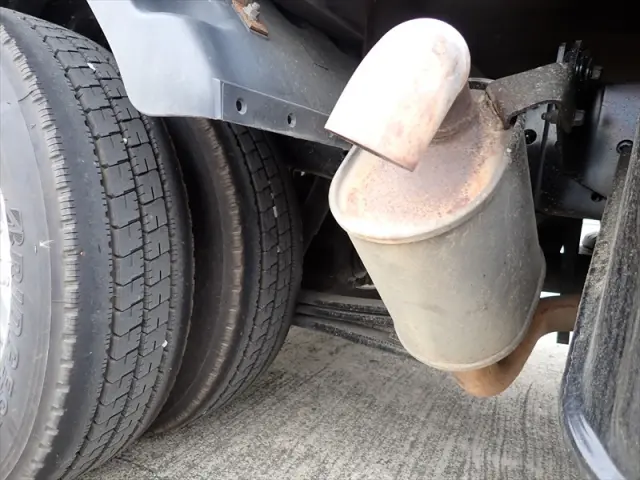 いすゞ エルフ TKG-NJR85AN(2WD)の写真20