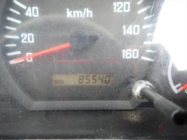 いすゞ エルフ TKG-NJR85AN(2WD)の写真38