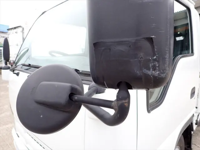 いすゞ エルフ TKG-NJR85AN(2WD)の写真43