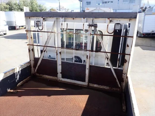 日野 レンジャー 2PG-FJ2ABA(2WD)の写真11