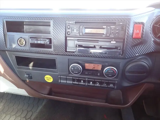 日野 レンジャー 2PG-FJ2ABA(2WD)の写真46