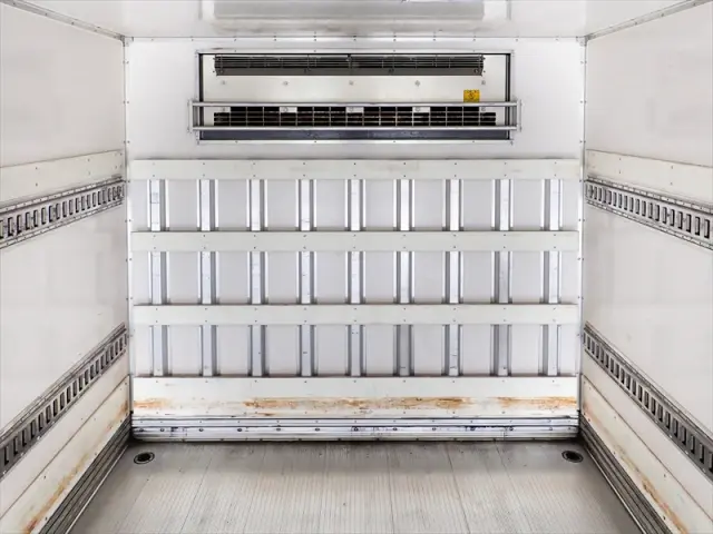 いすゞ フォワード 2PG-FTR90V2(2WD)の写真12