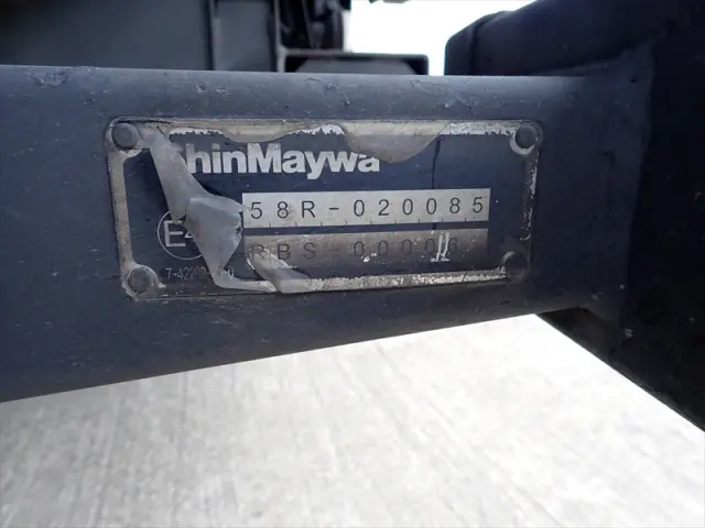 いすゞ フォワード 2PG-FTR90V2(2WD)の写真15