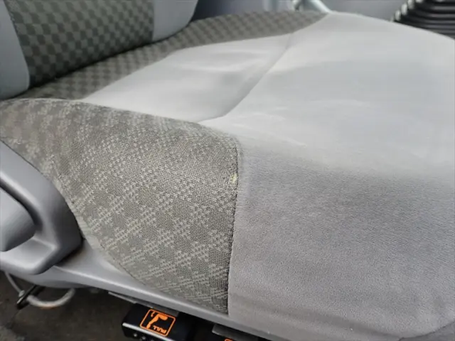 いすゞ フォワード 2PG-FTR90V2(2WD)の写真28