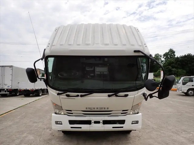 いすゞ フォワード 2PG-FTR90V2(2WD)の写真44