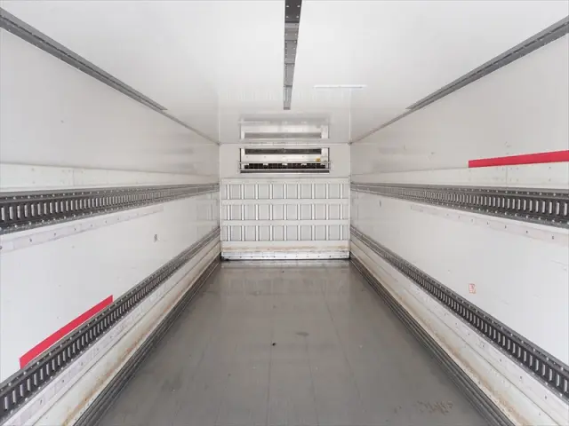 いすゞ フォワード 2PG-FTR90V2(2WD)の写真7