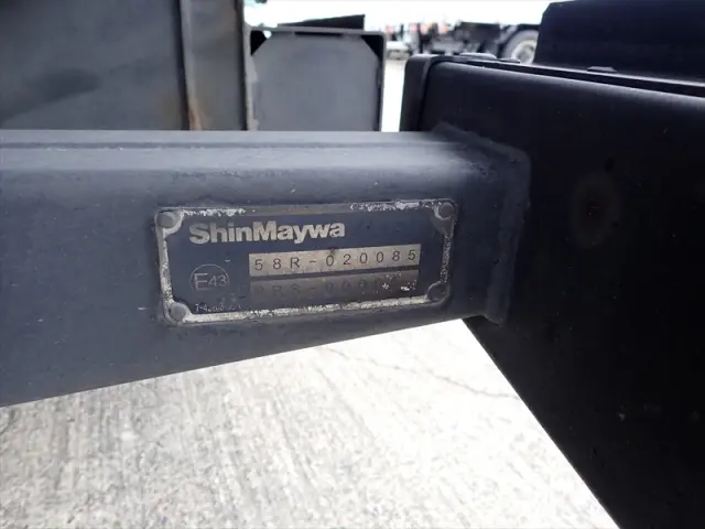 いすゞ フォワード 2PG-FTR90V2(2WD)の写真14