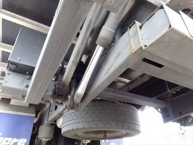 いすゞ フォワード 2PG-FTR90V2(2WD)の写真15