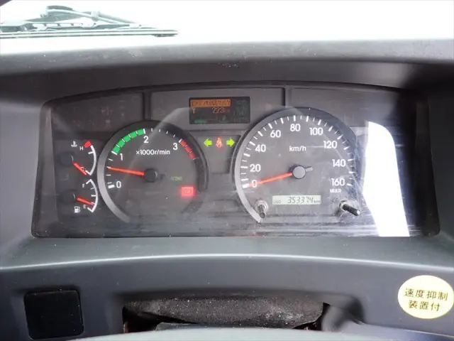 いすゞ フォワード 2PG-FTR90V2(2WD)の写真29