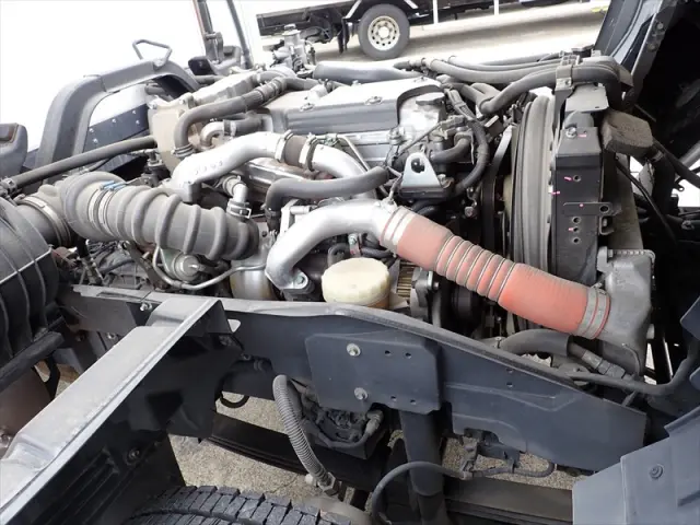 いすゞ フォワード 2PG-FTR90V2(2WD)の写真36