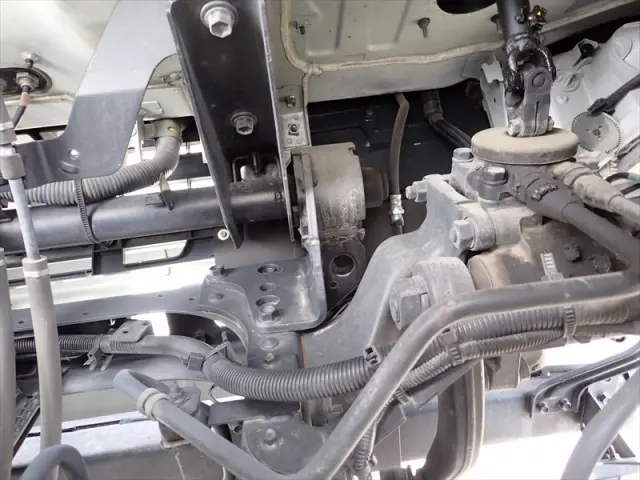 いすゞ フォワード 2PG-FTR90V2(2WD)の写真38