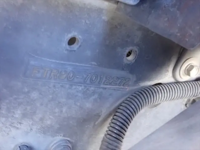 いすゞ フォワード 2PG-FTR90V2(2WD)の写真31