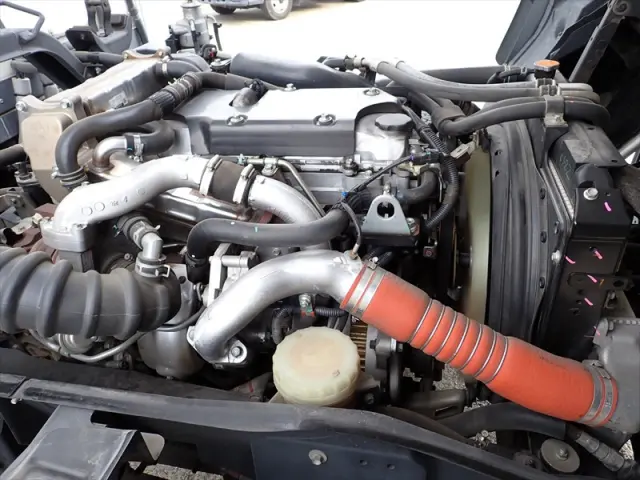 いすゞ フォワード 2PG-FTR90V2(2WD)の写真26