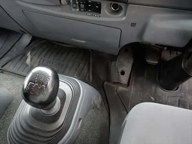 いすゞ フォワード 2PG-FTR90V2(2WD)の写真41