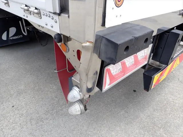 UD クオン 2PG-CG5CA(8x4)の写真6