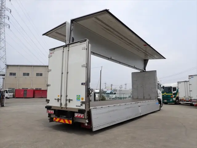 UD クオン 2PG-CG5CA(8x4)の写真15