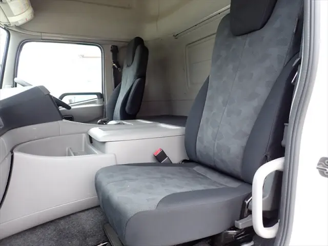 UD クオン 2PG-CG5CA(8x4)の写真39