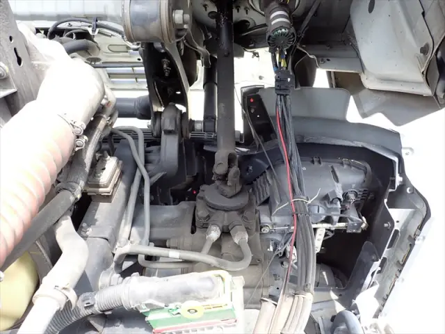 UD クオン 2PG-CG5CA(8x4)の写真47