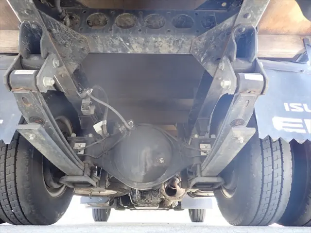 いすゞ エルフ TRG-NJR85N(2WD)の写真11