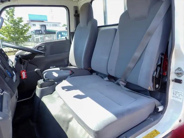 いすゞ エルフ TRG-NJR85N(2WD)の写真16