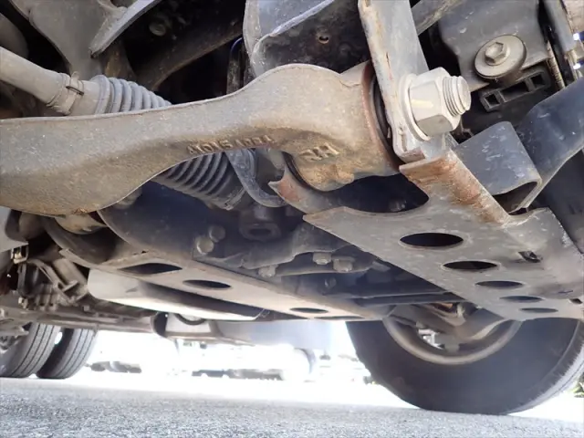 いすゞ エルフ TRG-NJR85N(2WD)の写真29