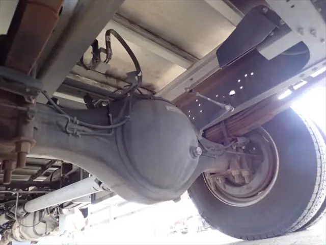 いすゞ フォワード 2RG-FRR90S2(2WD)の写真29