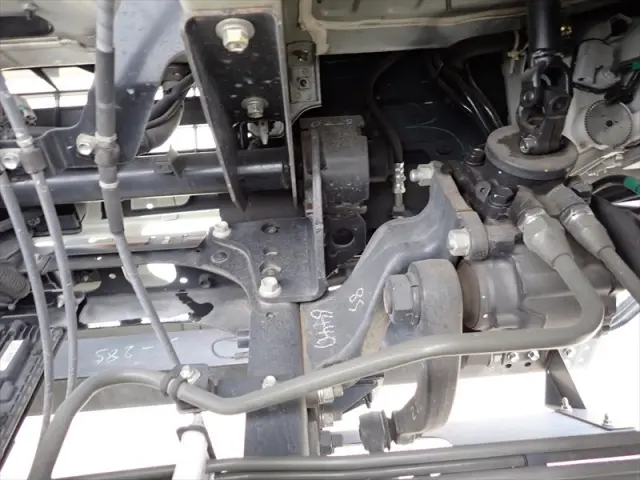 いすゞ フォワード 2RG-FRR90S2(2WD)の写真44