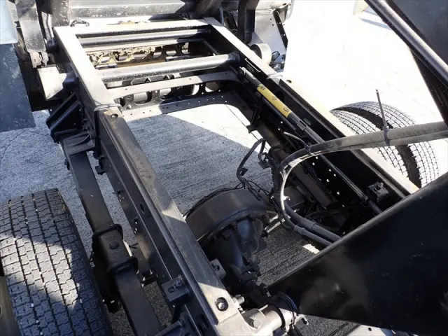 いすゞ フォワード 2RG-FRR90S1(2WD)の写真15