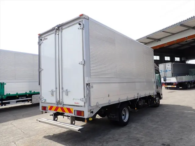 いすゞ エルフ TPG-NPR85AN(2WD)の写真2