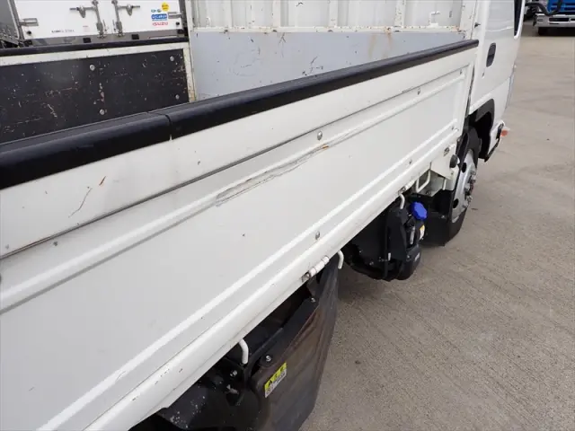 いすゞ エルフ 2RG-NJS88A(4WD)の写真5