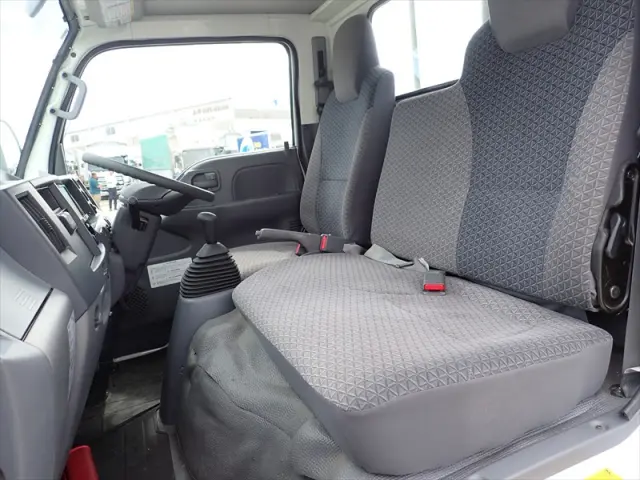 いすゞ エルフ 2RG-NJS88A(4WD)の写真20