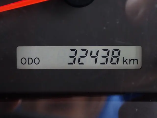 いすゞ エルフ 2RG-NMR88AN(2WD)の写真23