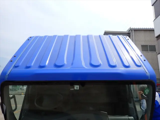 いすゞ エルフ 2RG-NMR88AN(2WD)の写真32