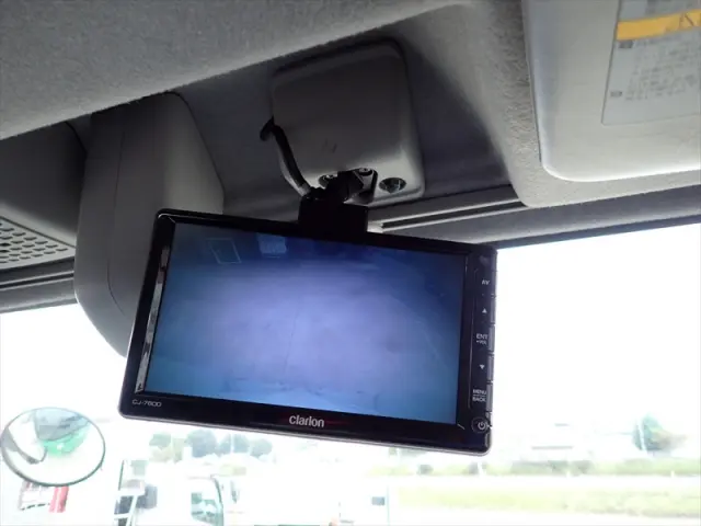 いすゞ ギガ QKG-CYJ77B(8x4)の写真45