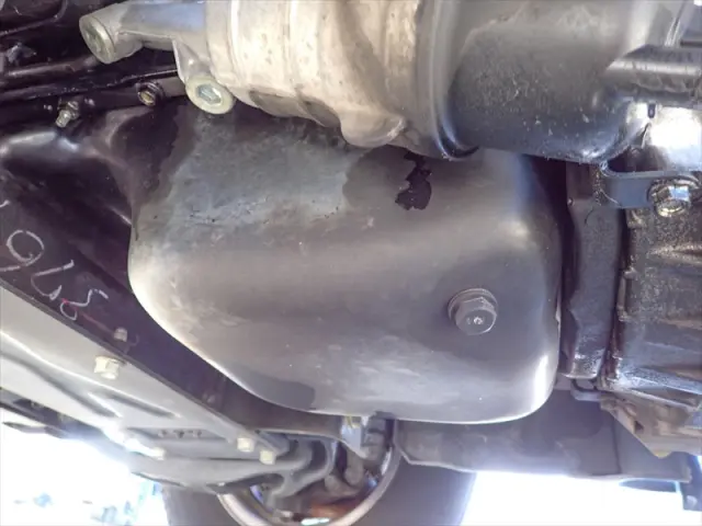 いすゞ エルフ 2RG-NLR88AN(2WD)の写真38