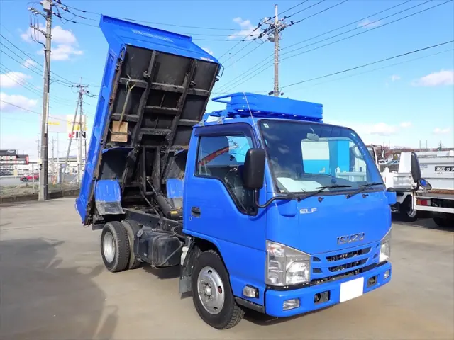 いすゞ エルフ TPG-NKR85AD(2WD)の写真7