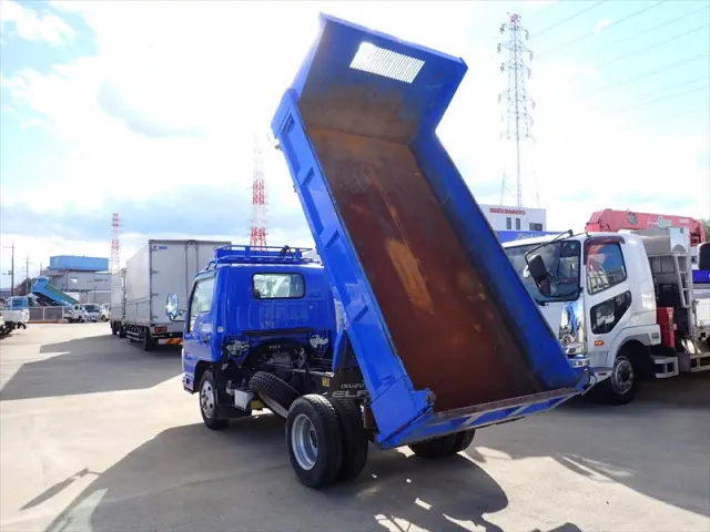 いすゞ エルフ TPG-NKR85AD(2WD)の写真9