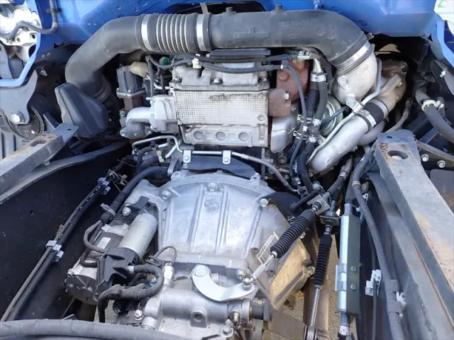 いすゞ エルフ TPG-NKR85AD(2WD)の写真13