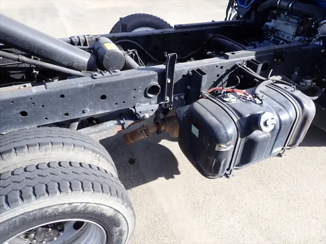 いすゞ エルフ TPG-NKR85AD(2WD)の写真14