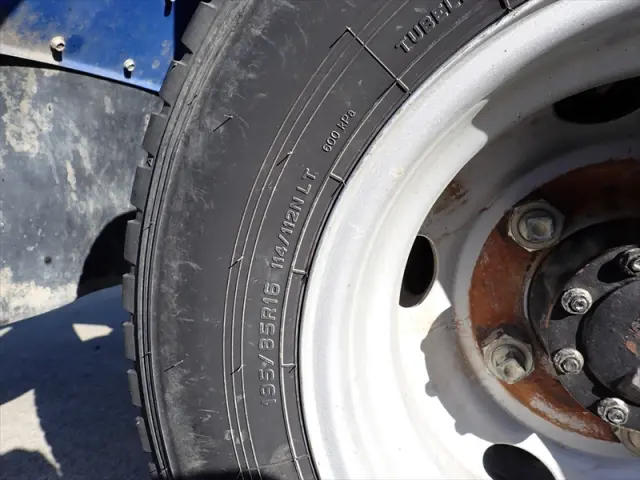 いすゞ エルフ TPG-NKR85AD(2WD)の写真26