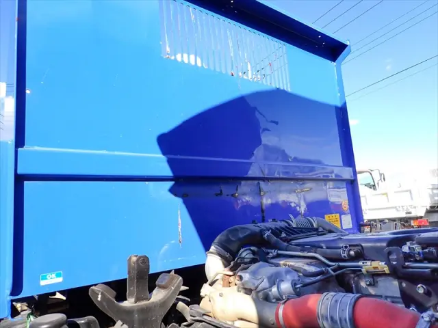 いすゞ エルフ TPG-NKR85AD(2WD)の写真38